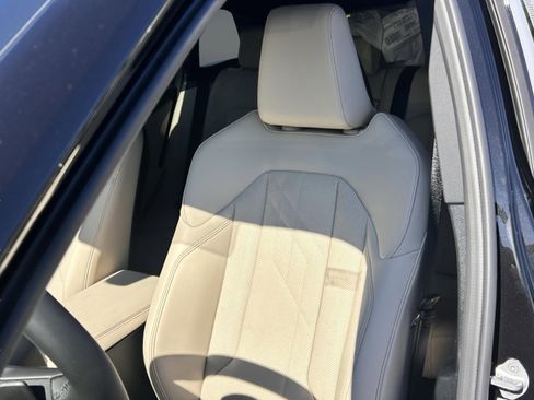 Used 2026 BMW X3 xDrive30 w/ Premium Package image 19