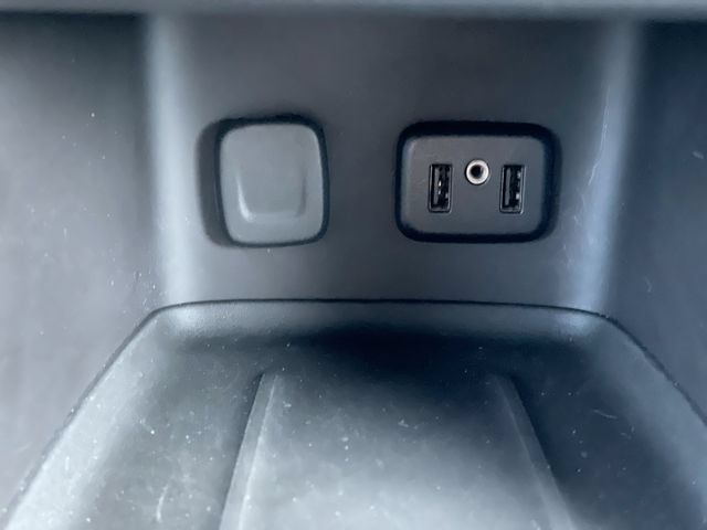 Used 2019 GMC Acadia SLE FWD image 23