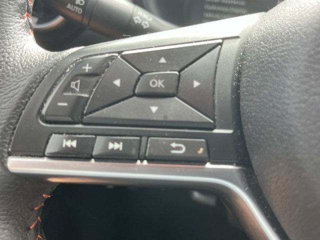 Used 2024 Nissan Kicks SR FWD image 30