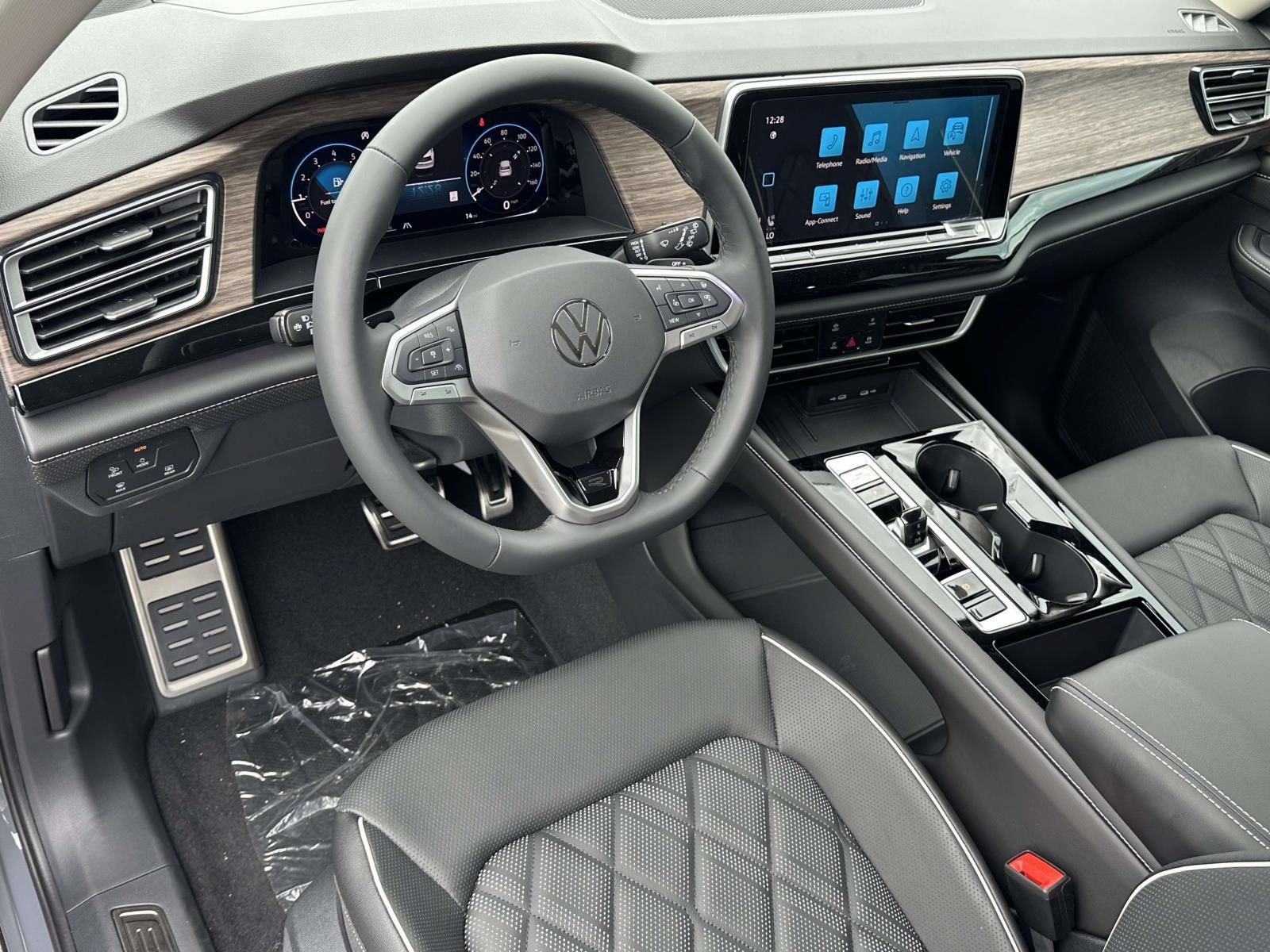 New 2026 Volkswagen Atlas SEL Premium R-Line AWD/4WD image 10