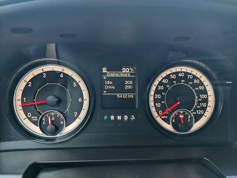 Used 2017 RAM 1500 Tradesman RWD image 2