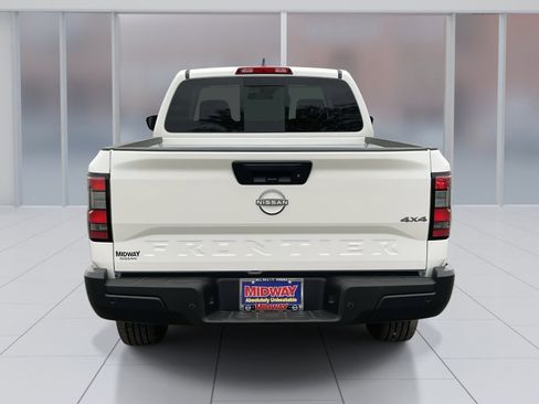 New 2026 Nissan Frontier S image 5