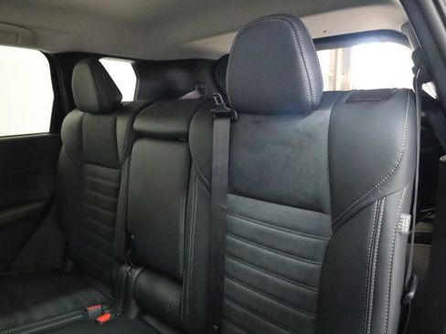 New 2025 Mitsubishi Outlander SE image 16