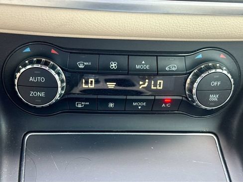 Used 2019 Mercedes-Benz CLA 250 image 31