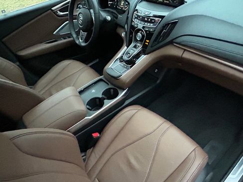 Used 2025 Acura RDX SH AWD w/Tech 4dr SUV w/Techno image 13