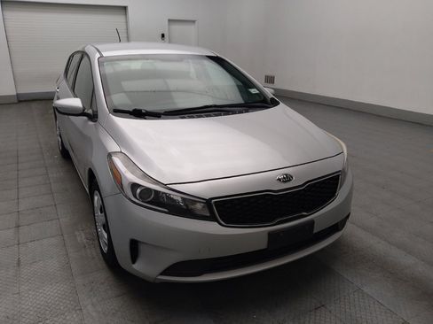 Used 2017 Kia Forte LX FWD image 13