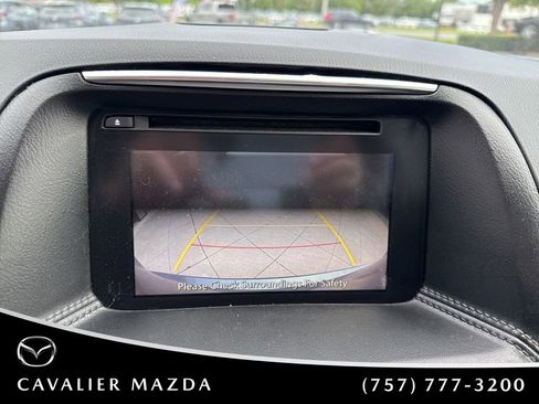 Used 2016 MAZDA CX-5 Touring w/ Bose/Moonroof Package FWD image 18