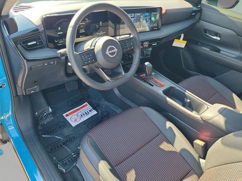 New 2026 Nissan Kicks SR image 23