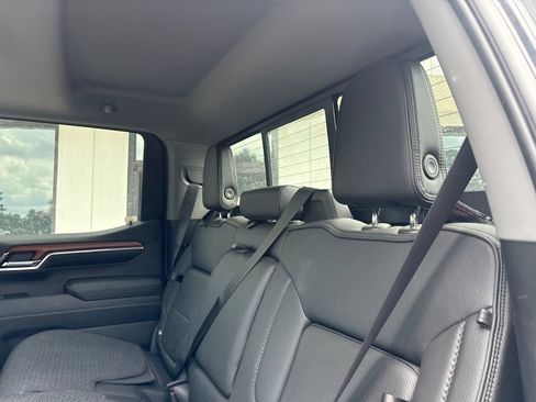 Used 2023 GMC Sierra 1500 Denali AWD/4WD image 5