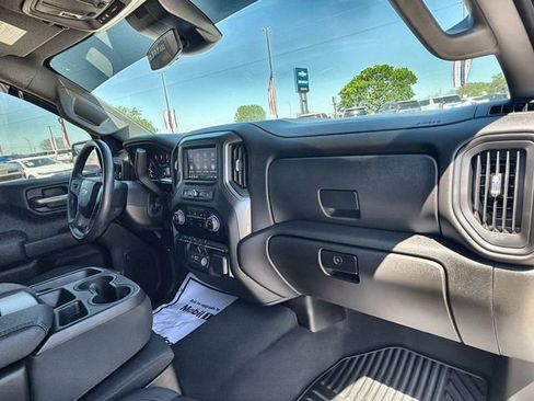 Certified 2025 Chevrolet Silverado 1500 Custom AWD/4WD image 28