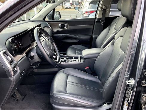 Used 2023 Kia Sorento X-Line EX image 25