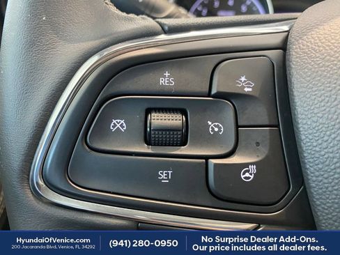 Used 2022 Buick Encore GX Essence w/ Experience Buick Package FWD image 26