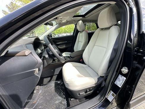 Certified 2025 MAZDA CX-30 2.5 Turbo w/ Premium Package image 11