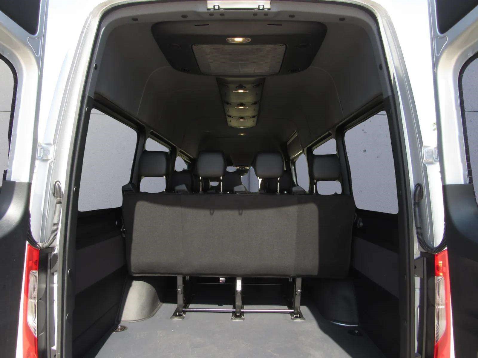 Used 2024 Mercedes-Benz Sprinter 2500 image 14