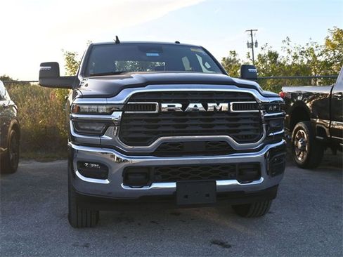 Used 2025 RAM 3500 Big Horn image 3