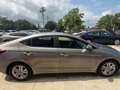 Used 2020 Hyundai Elantra Value Edition w/ Winter Weather Package FWD image 7