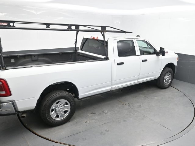 Used 2024 RAM 2500 Tradesman w/ Chrome Appearance Group AWD/4WD image 30