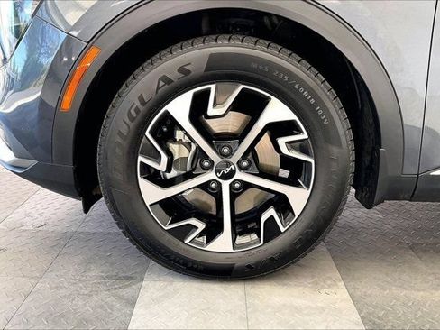 Used 2023 Kia Sportage EX FWD image 7