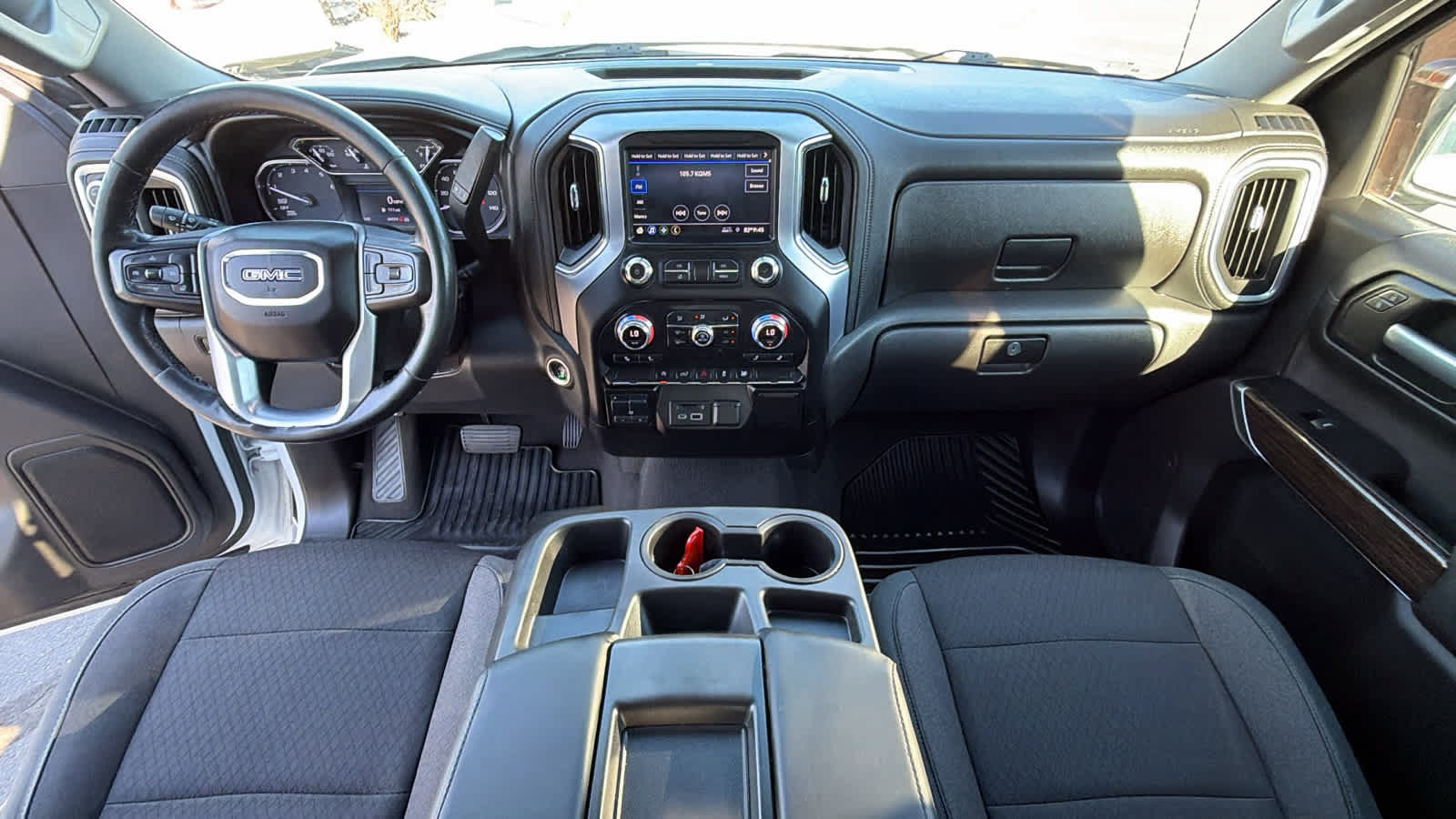 Used 2020 GMC Sierra 1500 SLE w/ SLE Value Package AWD/4WD image 26