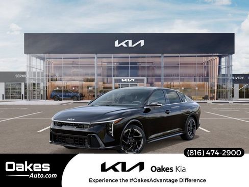 Certified 2025 Kia K4 EX w/ GT-Line Sunroof Package FWD image 1