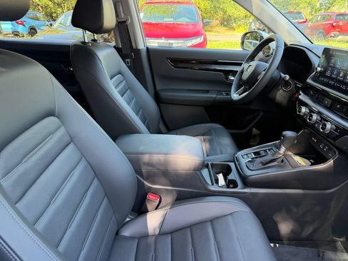 Certified 2024 Honda CR-V EX-L image 11