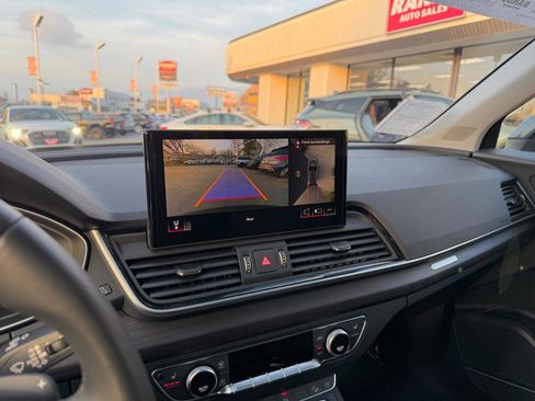 Used 2023 Audi Q5 2.0T Premium Plus w/ Premium Plus Package image 11