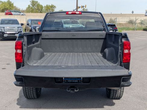 Used 2019 Chevrolet Silverado 1500 Custom w/ Custom Convenience Package image 28