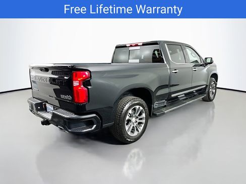 New 2026 Chevrolet Silverado 1500 High Country AWD/4WD image 8