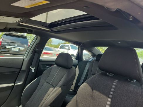 Used 2023 Honda Accord Sport image 21