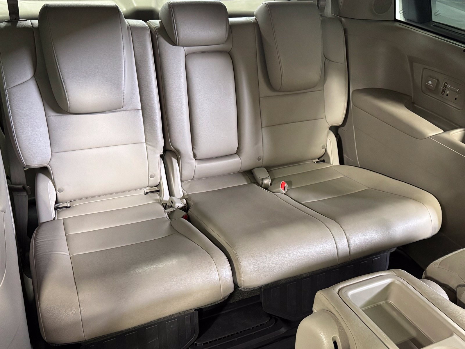 Used 2014 Honda Odyssey Touring image 53