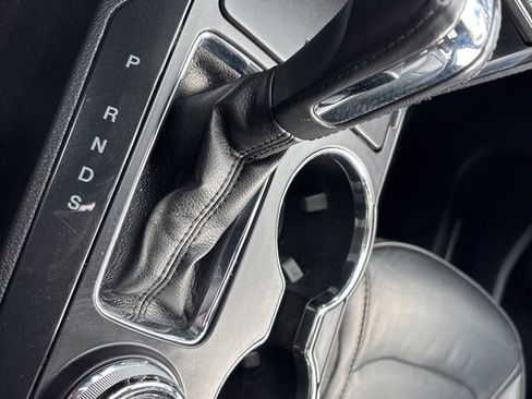 Used 2019 Ford Explorer Platinum AWD/4WD image 26