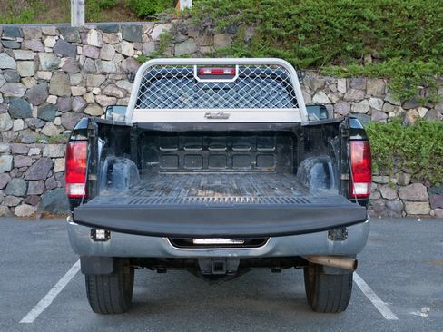 Used 2015 RAM 2500 SLT w/ Popular Equipment Group AWD/4WD image 6