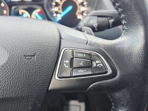 Used 2017 Ford Escape Titanium w/ Canadian Touring Package image 26