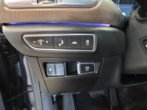 Used 2021 Genesis G90 5.0 Ultimate RWD image 22