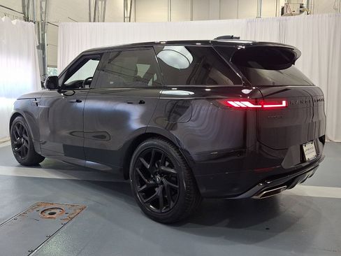 Certified 2025 Land Rover Range Rover Sport Dynamic SE AWD/4WD image 6