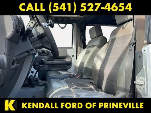 Used 2009 Jeep Wrangler X image 9