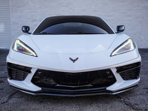 Used 2020 Chevrolet Corvette Stingray w/ 3LT Preferred Equipment Group image 5