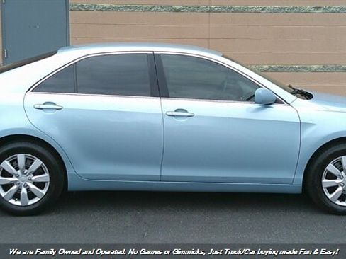 Used 2009 Toyota Camry LE image 5