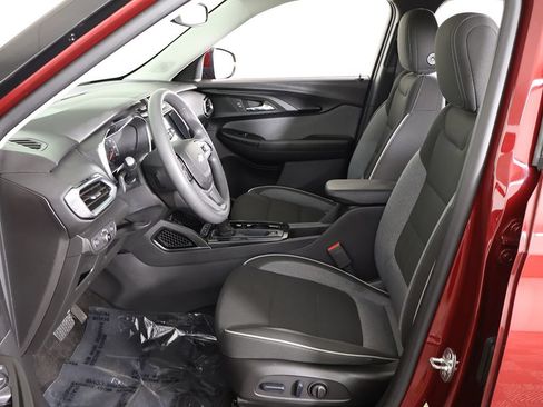 Used 2023 Chevrolet TrailBlazer LT w/ Convenience Package AWD/4WD image 28
