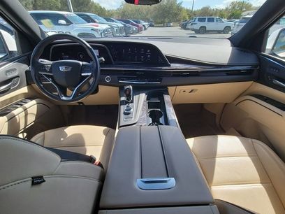 Used 2021 Cadillac Escalade ESV Premium Luxury w/ LPO, Illumination Package