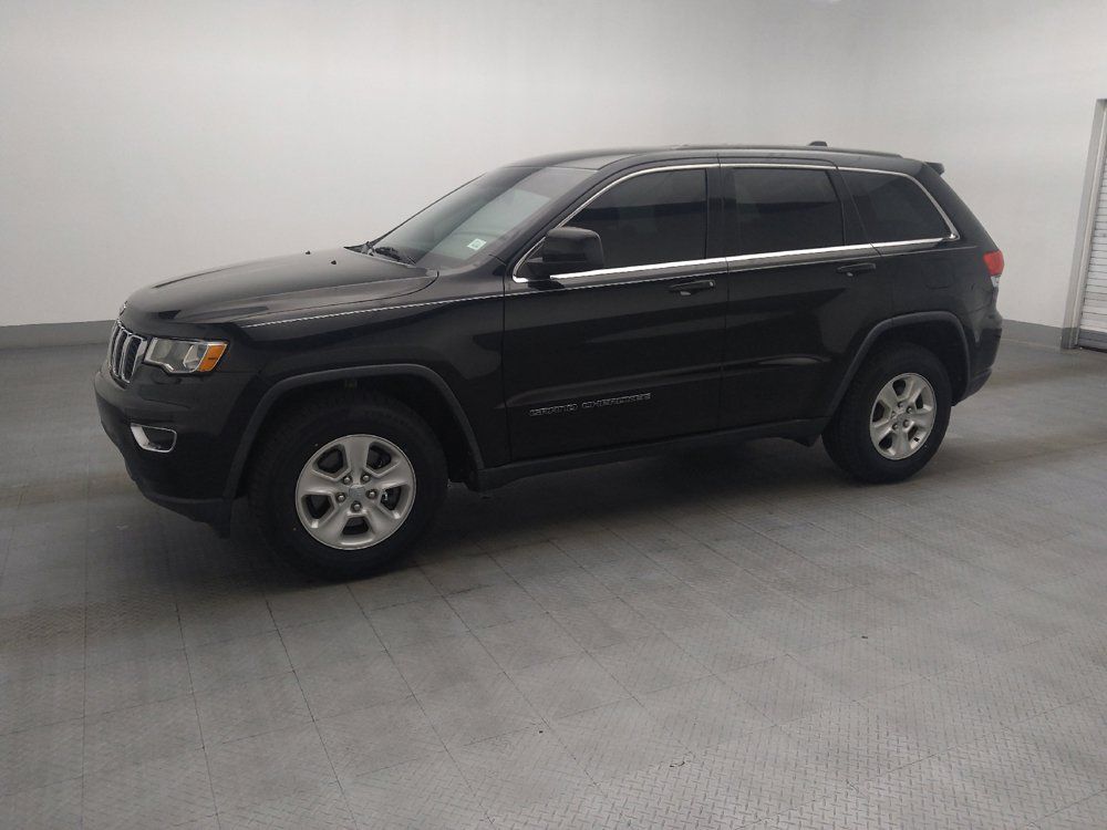 Used 2017 Jeep Grand Cherokee Laredo RWD image 2