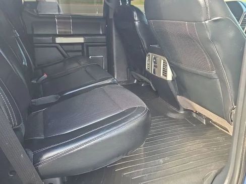 Used 2015 Ford F150 Lariat w/ Equipment Group 502A Luxury AWD/4WD image 6