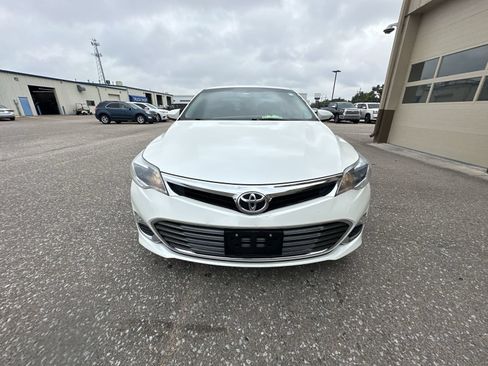 Used 2014 Toyota Avalon XLE FWD image 17