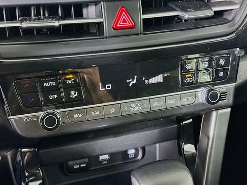 Used 2025 Kia Seltos S image 24