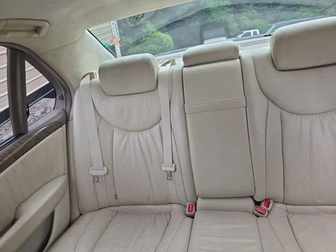 Used 2003 Lexus LS 430 RWD image 10