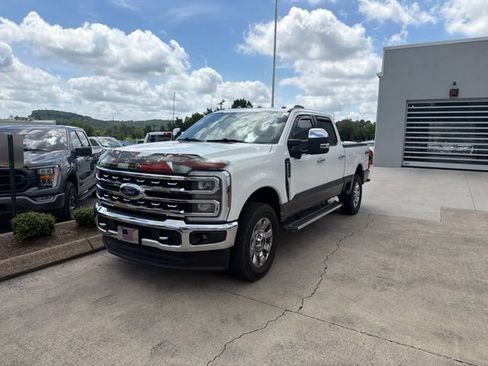 Used 2024 Ford F250 Lariat w/ Chrome Package AWD/4WD image 4