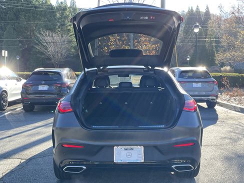 New 2026 Mercedes-Benz GLC 300 4MATIC image 8