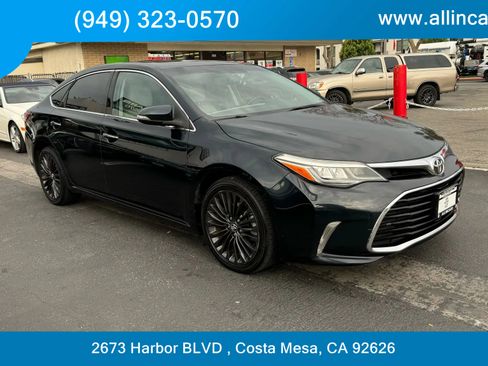 Used 2016 Toyota Avalon Touring image 3