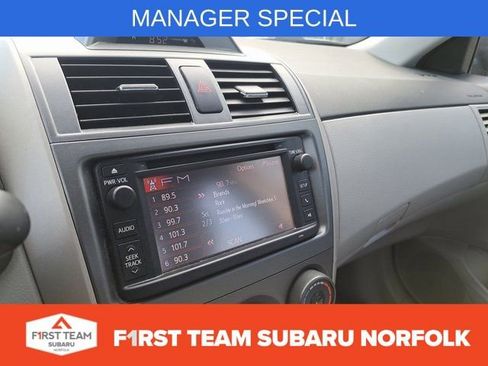 Used 2013 Toyota Corolla LE image 13