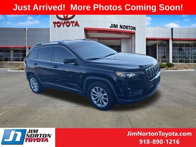 Used 2019 Jeep Cherokee Latitude w/ Popular Appearance Group FWD image 1